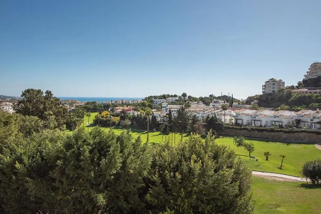 Golf Gardens, Beach Roof Terrace View, 2 Bedroom Sitio de Calahonda Spain